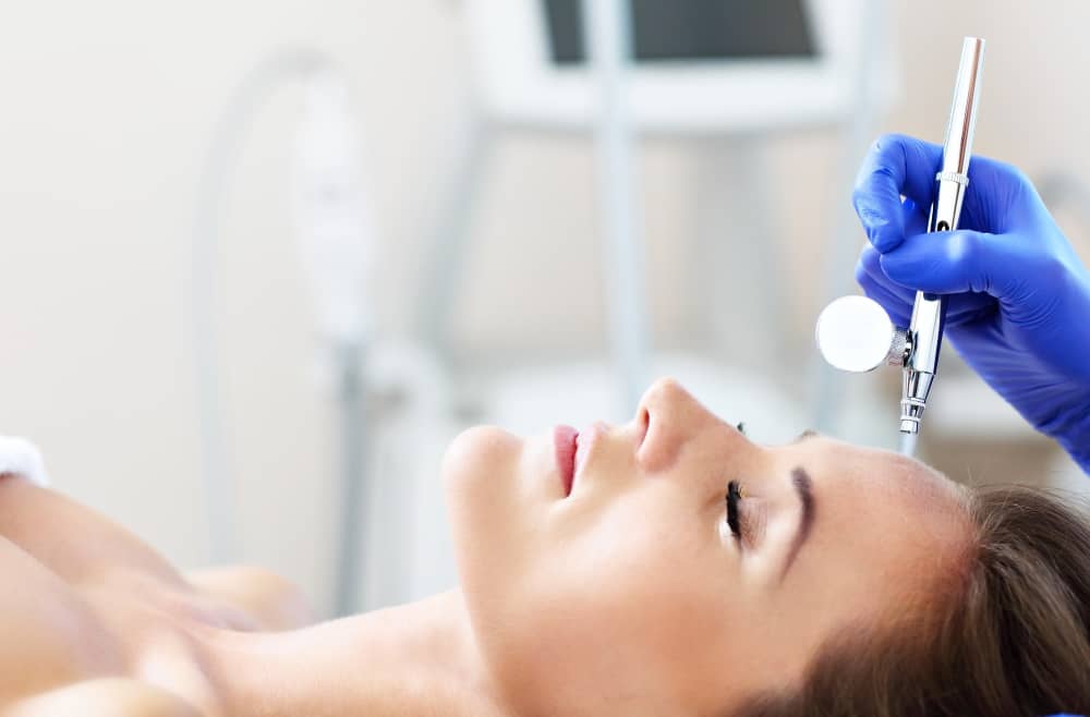 10 Benefits of Oxygen Therapy Facials
