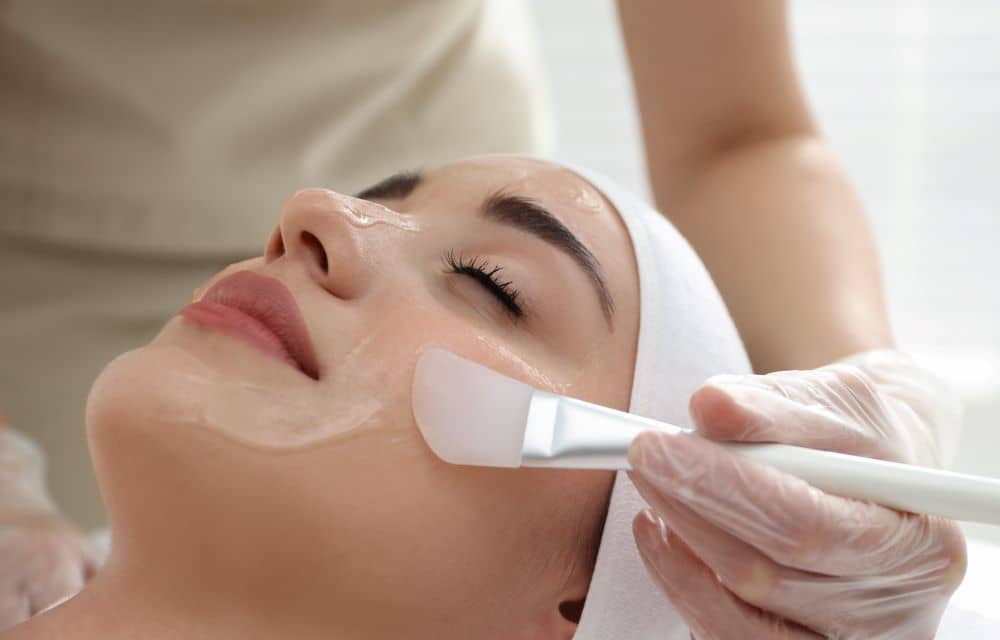 Types and Benefits of Skin Peels